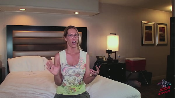 SHE WANTED TO RATE THE DICK IN PERSON, JessRyan