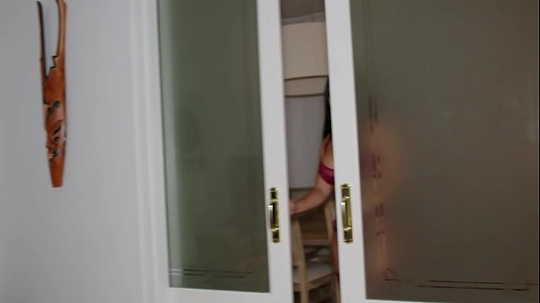 Fucking My Little Stepbrother In Secret – Sara Retali & Yeri Blue