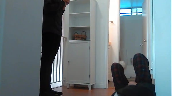 amazing amateur ballbusting couple