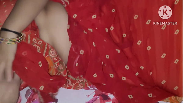 हिन्दी ऑडियो में वाइफ को बेस्ट फ्रेंड्स ने पेल दिया