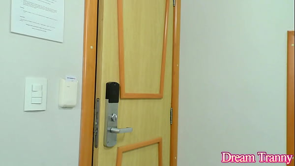 Hot Tranny Vitoria Neves Spreads for a Big Cock