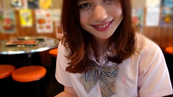 part1 Karen (18)/Metade J que te seduz com sua voz derretida [1º período] Eu deveria sofrer bullying, mas...! Creampie no pau e na buceta do meu tio! A boca inferior é mais honesta do que a superior e está cheia de sexo amoroso! [2º período] Foder no ban