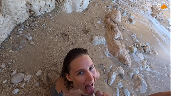 Wild hard fucking on beach hiding from tourists