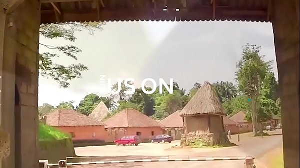 initiation sexuelle d'une jeune fille nouvellement mariée