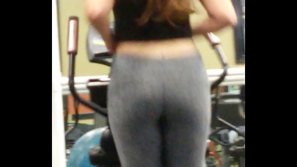 dis bitch got hips Thumbnail