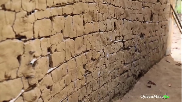 King caught his wife fucked by his palace guard, it ended up in threesome