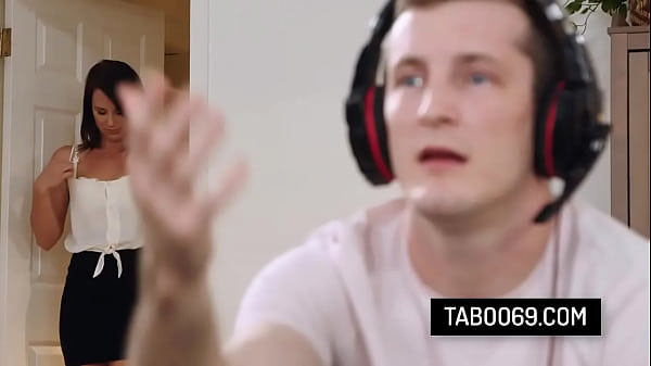 Brunette stepmom Riley Jacobs convince her stepson that fucking a pussy is better option that playing video games