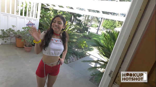 Tiny Latina Rose Darling Gets Her Taco Wrecked By Hookup!