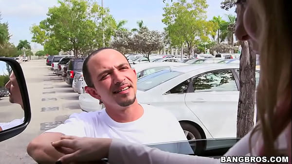 White pornstar loves black dick Thumbnail