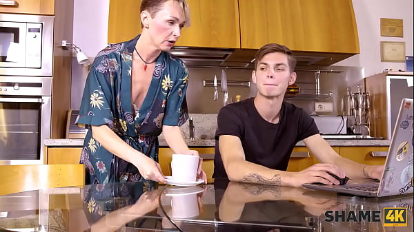 SHAME4K. Moms girlfriend cant say no when hot stud