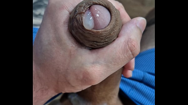 Felizgult férfi magányos önkielégítés