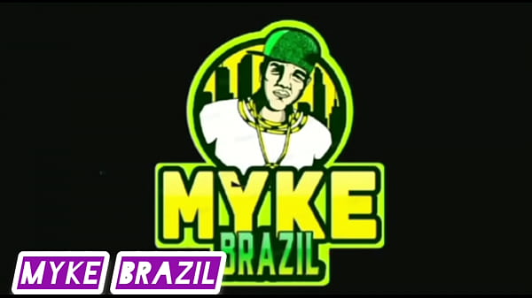 Sexo na varanda com a ninfeta bonita