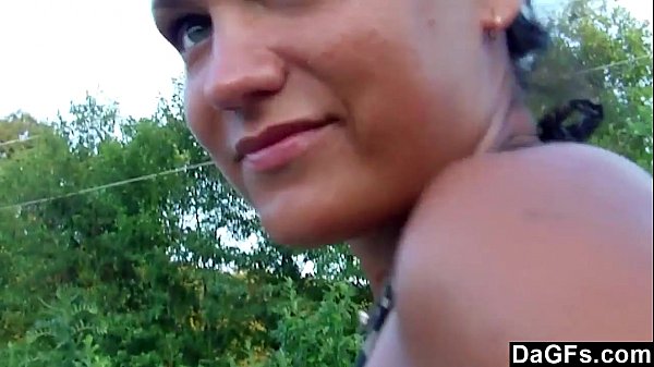 DAGFS - Este atrevido adora jogos de sexo ao ar livre