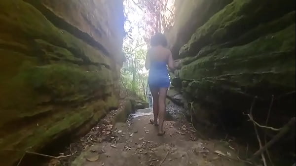 Advinha onde nos fomos aprontar!#Lifestyle #outdoor #couple #feetِ #privacy #brazilians #FOREST #trains #adul …