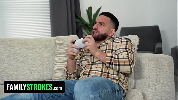 My Hot StepSis Violet Gems & Her Hot BFF Venus Vixen Want To Play A Naughty Game Of Truth Or Dare