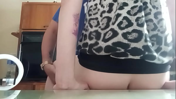 Konyhai kúrás az eljegyzés előtt