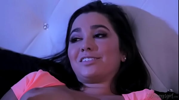 Karlee Gray & Mindi Mink in Mommy's Girl Power Outage