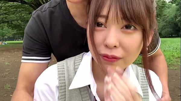 Gonzo, JK ativo como papai, nível de desvio facial, tsundere, sexo amoroso com uma beldade de seios pequenos, sexo com creampie em fantasia erótica, estilo marcante, seios modestos em copa A, cheios de desejo sexual