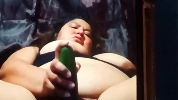 Nagy seggű, szőrös punci