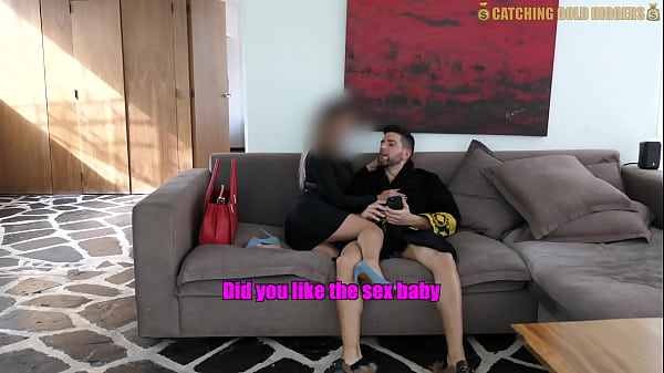 Sexy Bubble Butt Girl Gets Fucked During A Job Interview