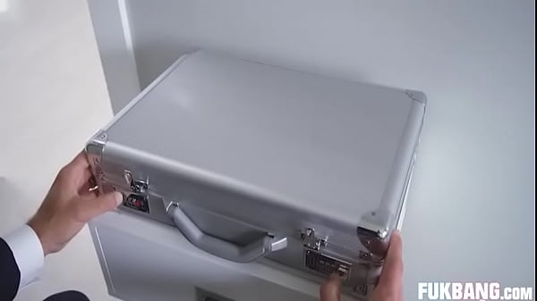 Gabbie Carter Busty Teen Give Permission To Drill Deep Fucking