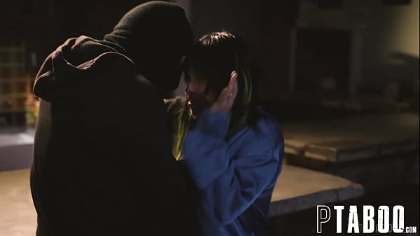 The Man In The Mask Tommy Pistol, Xwife Karen