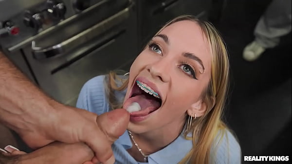 Hot Anal Served In the Kitchen / Reality Kings / download full from rkfull.com/wait