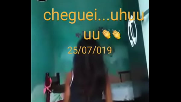 waving the tail Thumbnail