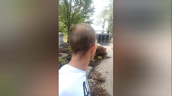 Homemade amature outdoors. Rad Brad Milf gets pussy fucked and throats cock part 1