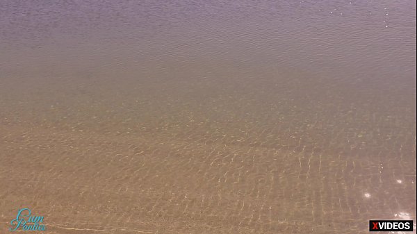 OMG STRANGER CUM IN MY PANTIES ON THE BEACH