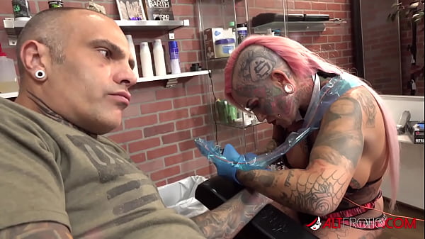 Big titty Evilyn Ink tattoos Sascha then gets fucked