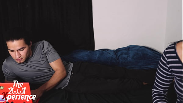 Visito a mi vecina y follo a su novio en secreto (Previa). Diana Márquez-@THE.2001.XPERIENCE