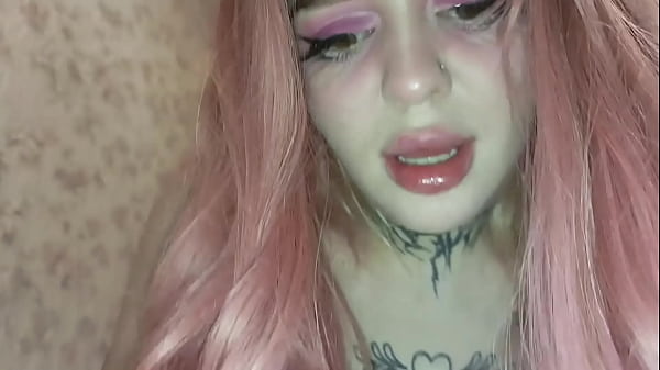 My stepsister caught me doing porn! Will I fuck her? Thumbnail