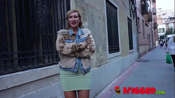 A new CHOCOLATE ADDICT for Nigged: Victoria Vera now can't take anything else!