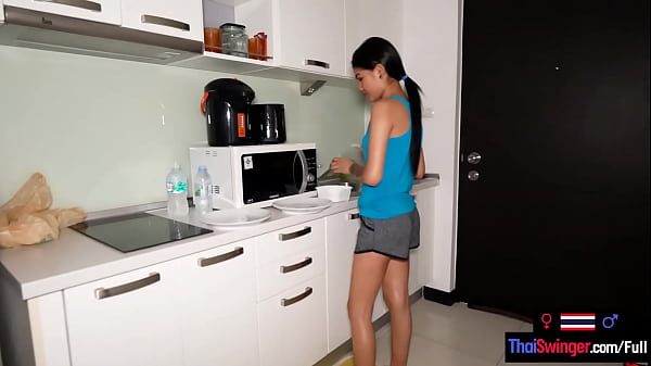 Tiny Thai amateur teen girlfriend Namtam homemade dinner and fucked