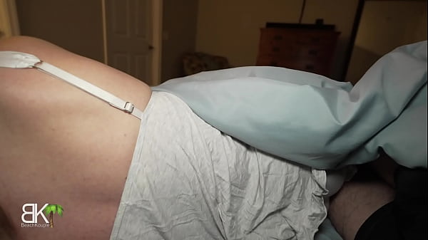 Sharing a Bed With My Hot StepMom Big Ass Milf