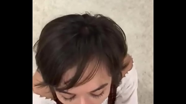 I sucked his big cock and he cum in my mouth, a lot of sperm!!!