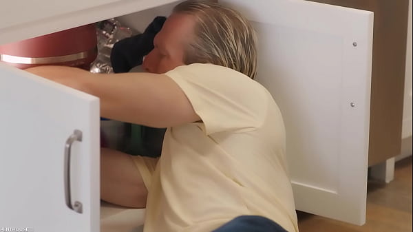 PenthouseGold.com – Lusty Latina Vanessa Sky Bends Over To Get Fucked By Older Stud In Doggystyle