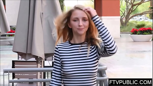 young amateur public tits