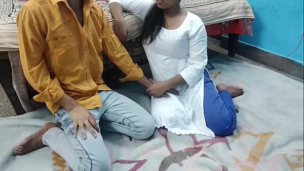मेरी college friend ne mujhe apne Ghar बुलाके अपनी चूत में लंद डलवायाhot sexy porn video xxxsoniya