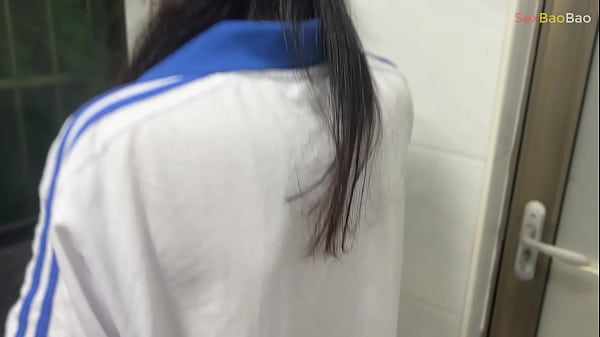 sexbaobao was making a phone call and be rough fuck during phone call