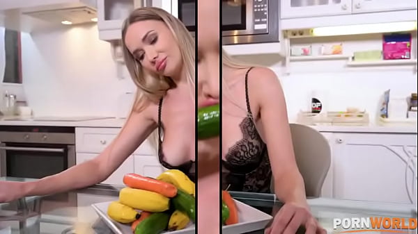 Belarusian Bombshell Bangs Herself Thumbnail