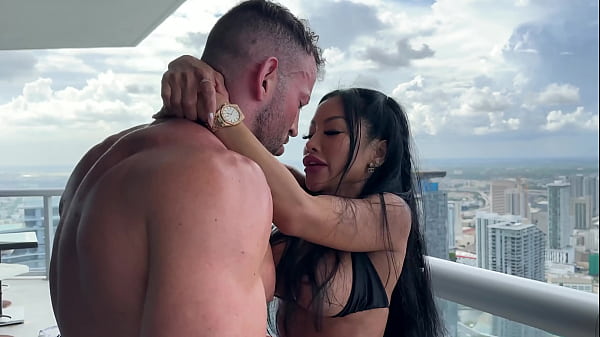 Miami Orgy With Maximo Garcia, CJ Miles, Hayley Davies And FilouFitt