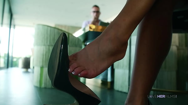 He's Not Afraid Of Me Thumbnail