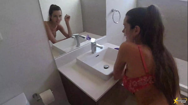Charlotte Star Mirror Mirror on the Wall