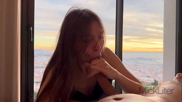 POV Girlfriend sucked me at the first request