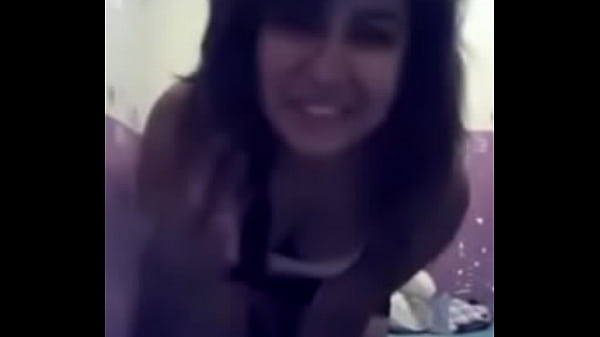 Dancing bitch Thumbnail