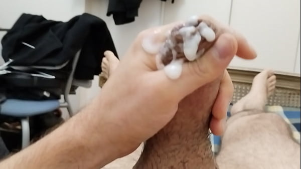 Sok spermát kifejtem magamból