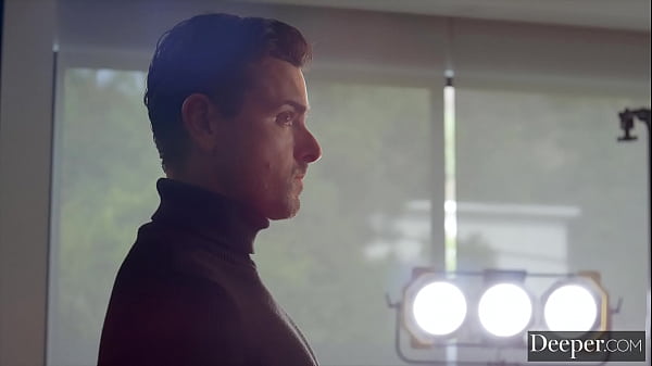 Deeper. Sexy Model Azul shows her client her naughty side