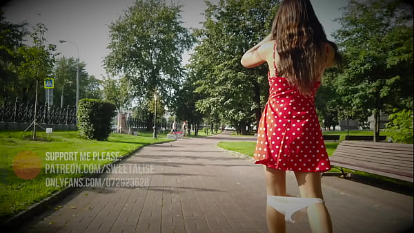 Flashing at public and upskirt walking girl without panties